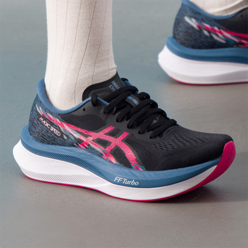 Женские кроссовки Asics MAGIC  – обзор и цена Table Tennis Shoes Asics