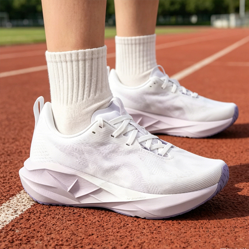 Женские кроссовки Asics с высо – обзор и цена Table Tennis Shoes Asics